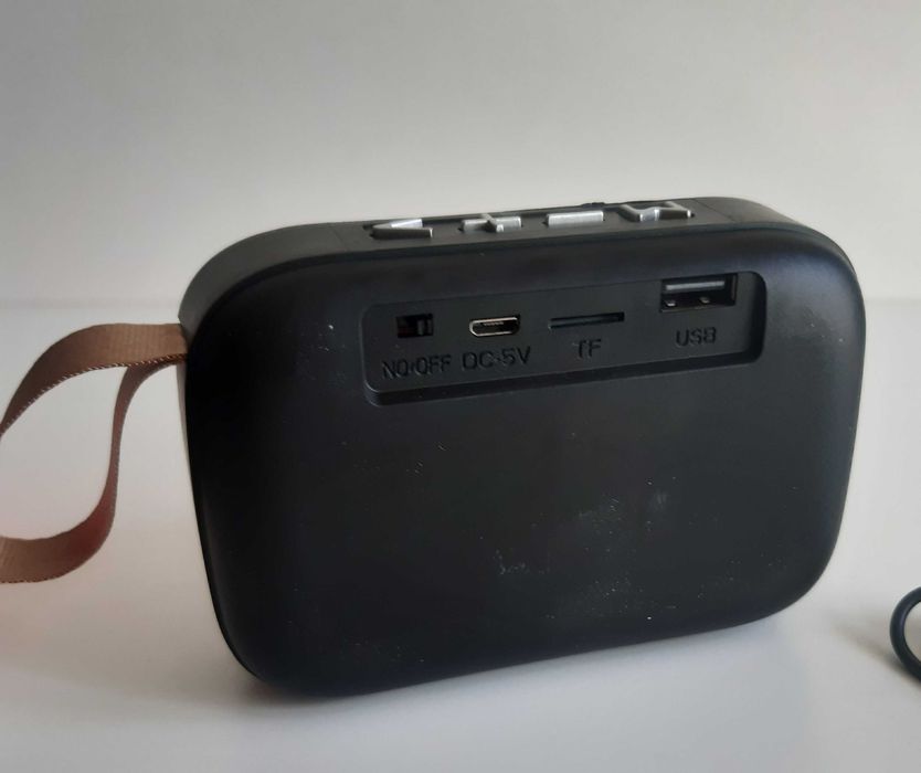 Mini Coluna Som Bluetooth 3W USB microSD Rádio FM Nova