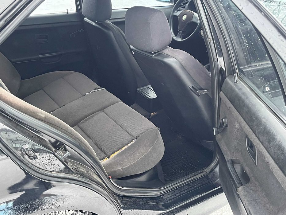 Продам BMW E36 1996р sedan 1.8