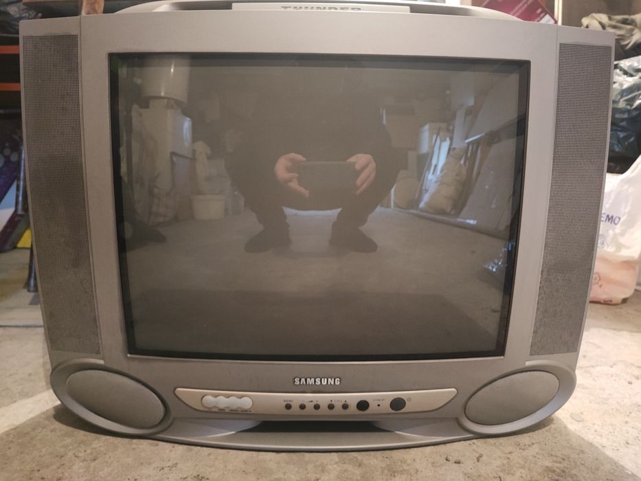 Продам телевизор Самсунг