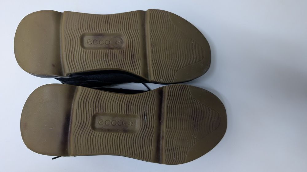 Кросівки Ecco chunky black/black 42/27,3 см