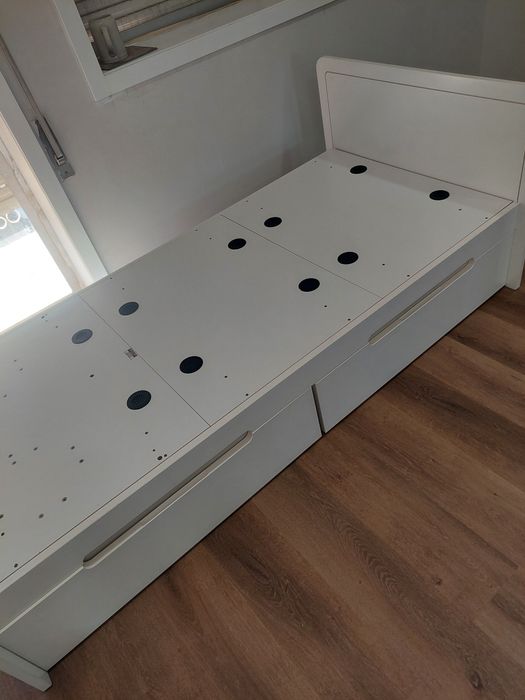 Cama de criança/adolescente marca trama                   trama