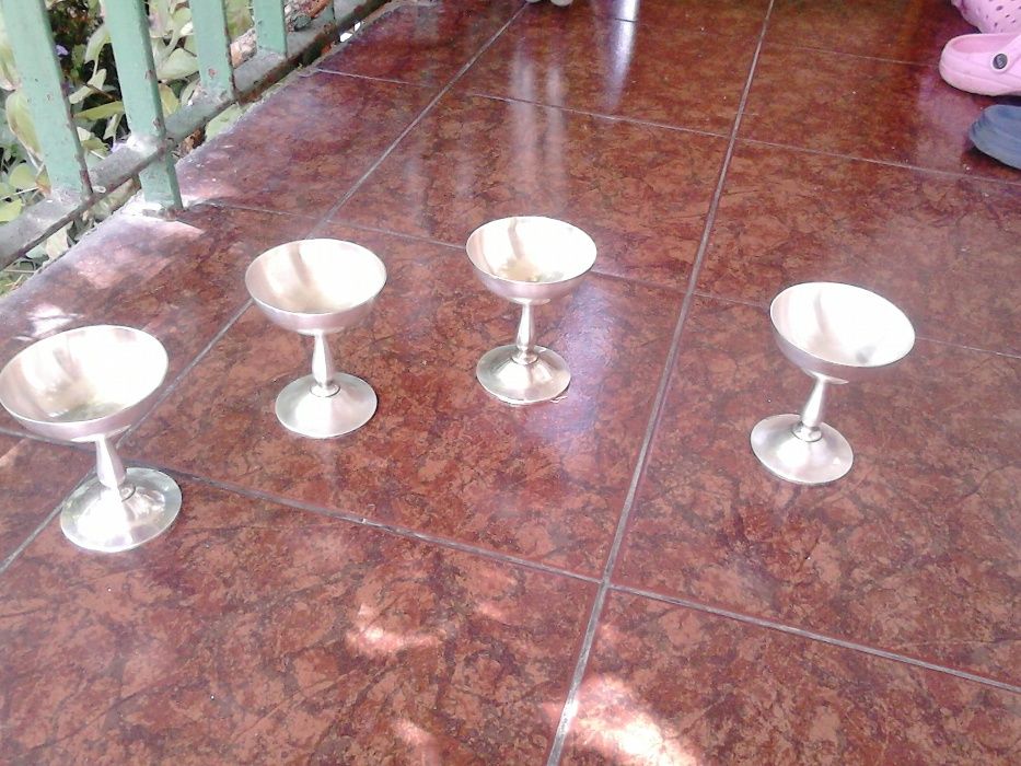 Pucharki kielichy zabytkowe plater oryginał