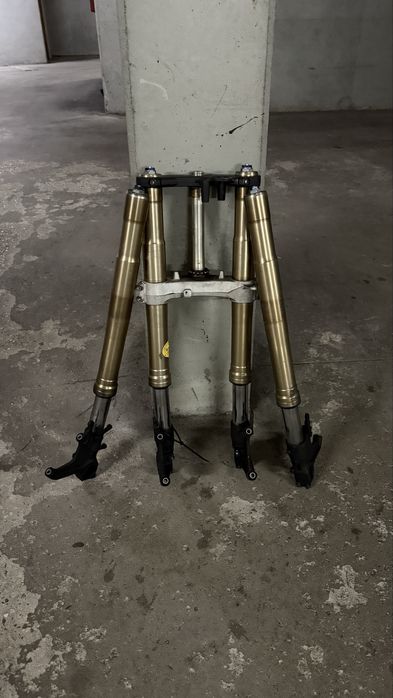 Suspensão suzuki gsxr k7