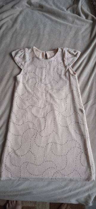 Плаття  нарядне на дівчинку 98 см