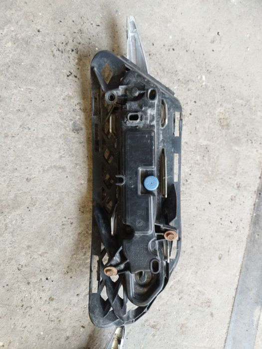 Ходовые огни с решеткой s221