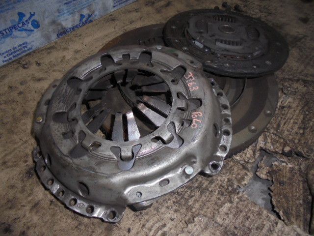 Kit embraiagem VOLKSWAGEN Polo (9N)