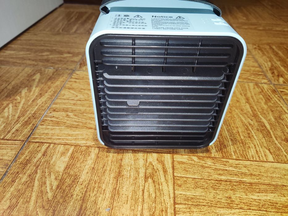 Mini ar condicionado/ventoinha como novo