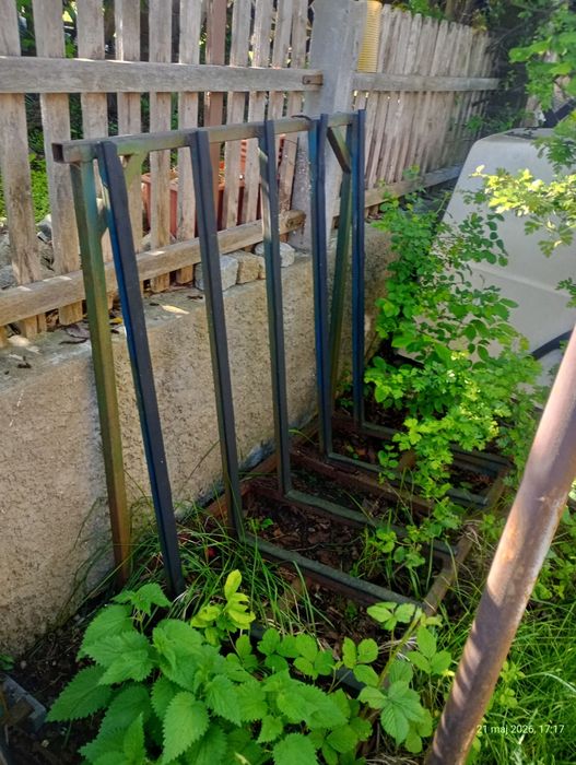 Stojak na szyby okna