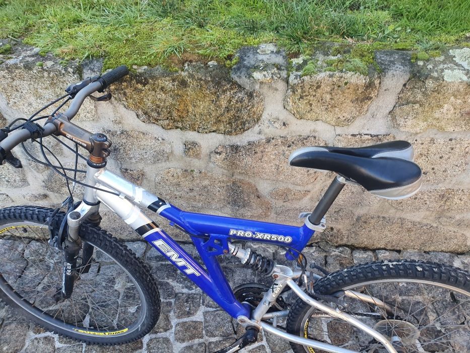 Bicicleta btt em alumínio