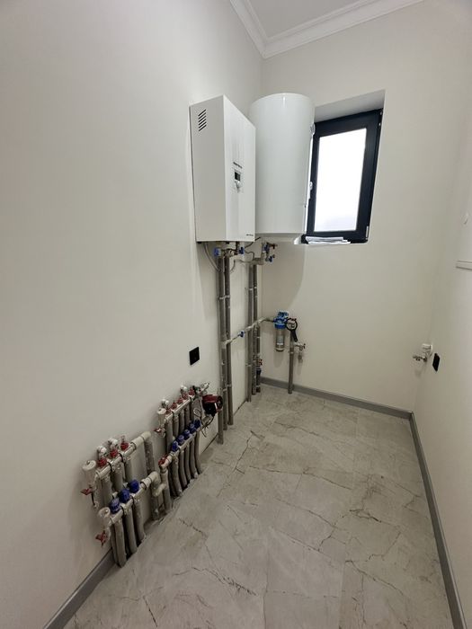 Продається сучасний дуплекс