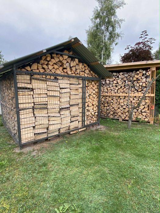 Drewno kominkowe liściaste, mieszane, sezonowane.