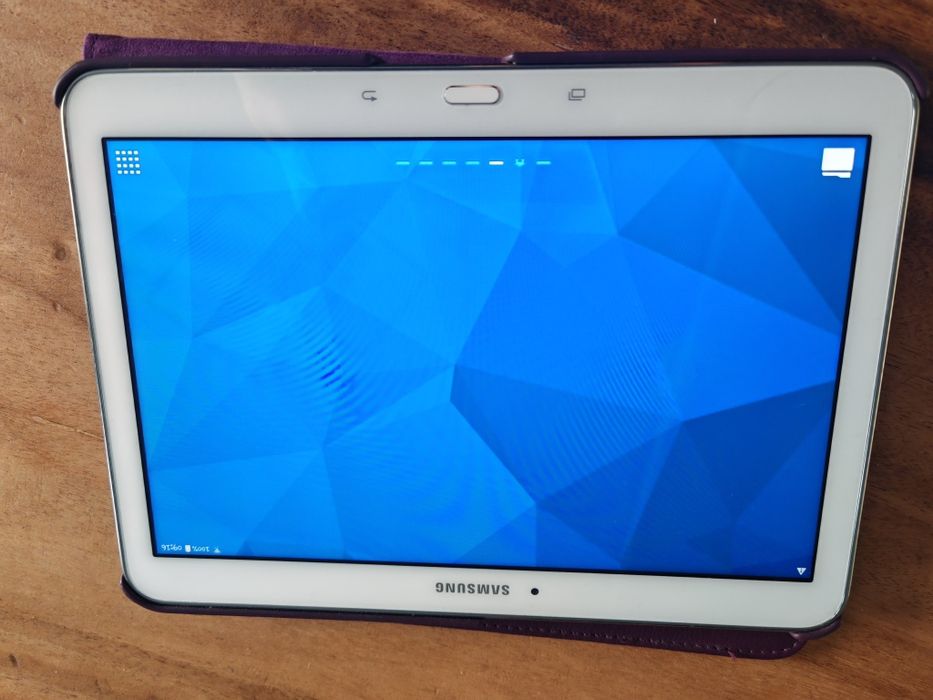 Samsung Galaxy Tab 4 10.1 SM-T533 Biały