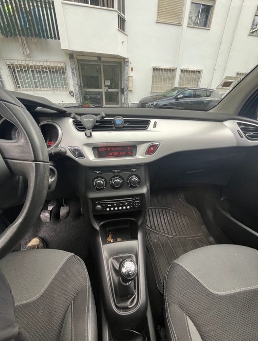 endo Citroën C3 II 1.2 VTi Exclusive, com 97.800 km