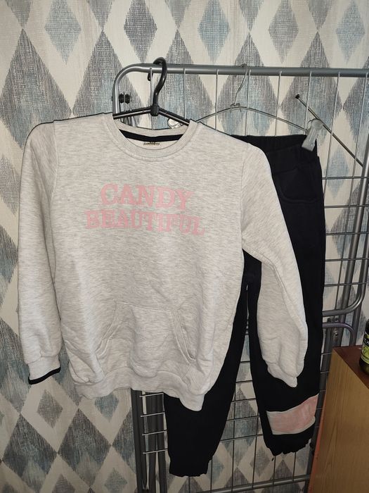 Теплий костюм трійка на дівчинку 146.