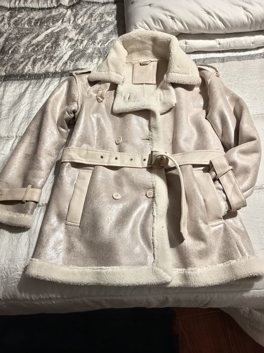 Casaco imitação pele muito quentinho