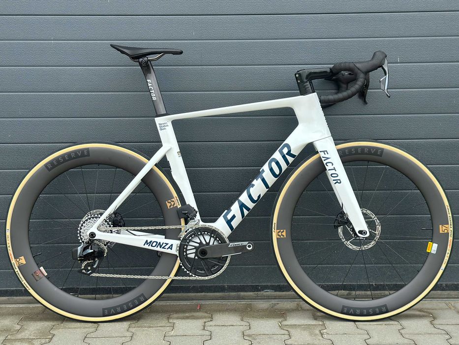 Rower szosowy Factor Monza Sram Force/Rival  rozmiar 54/56