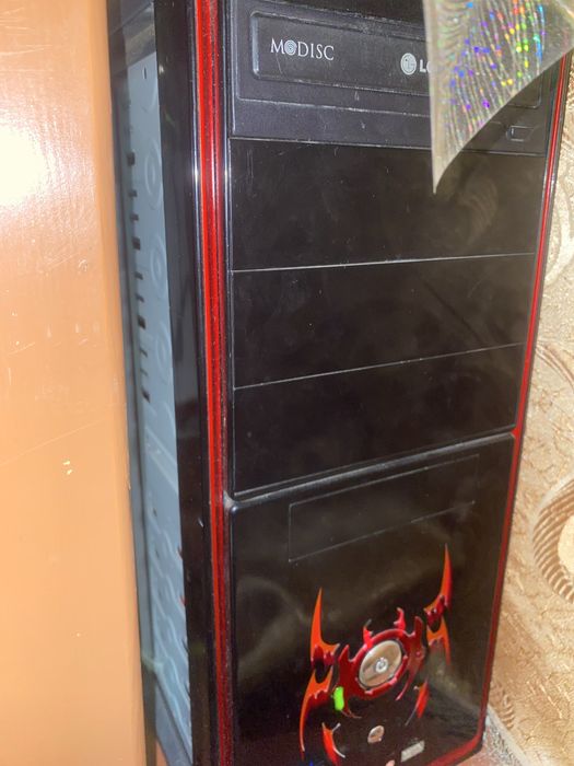 Продам компʼютер