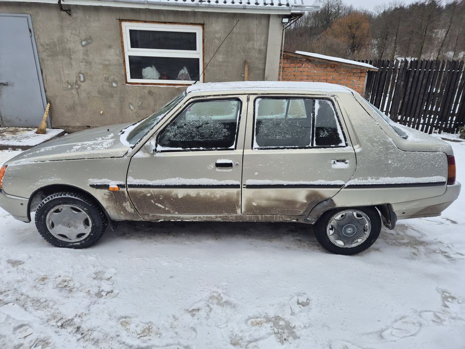 Продам  Славуту.