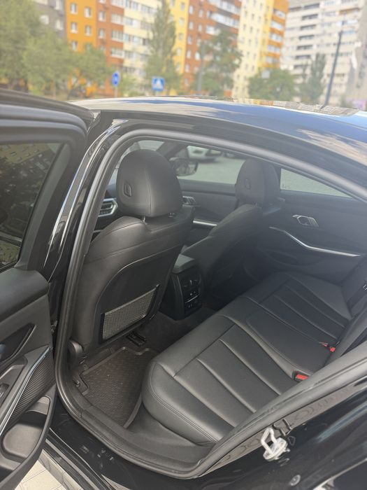 BMW 3 Series 2019 VIN WBA5R7C05LFH48132 фото оголошення 22 з 24