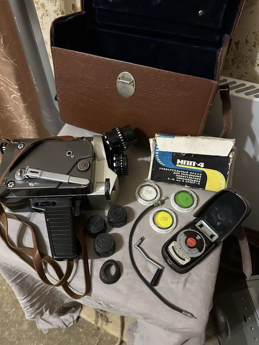 Кинокамера «Киев-16У» Антиквариат, отличный комплект, СССР