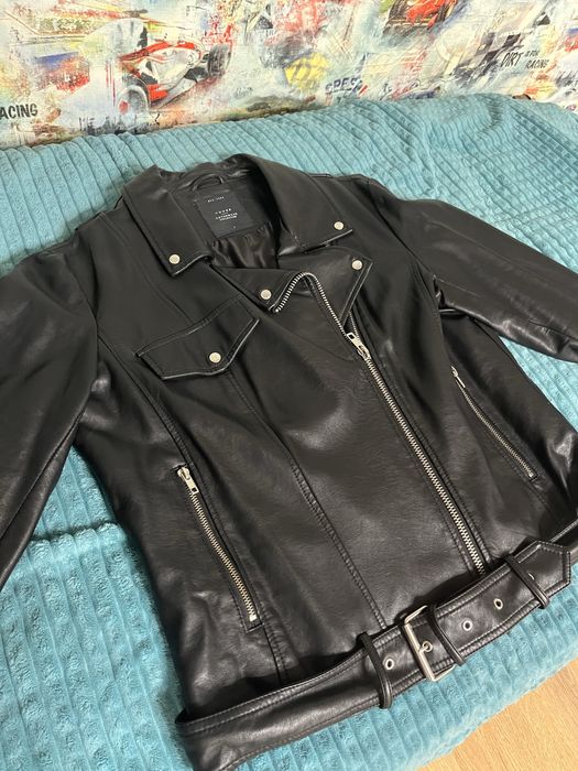 Продам куртку, з еко шкіри house