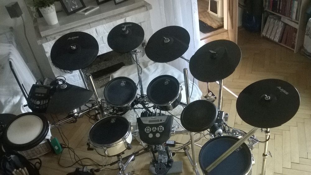 Perkusja Elektroniczna rozbudowany zestaw Roland TD6-Alesis DM7