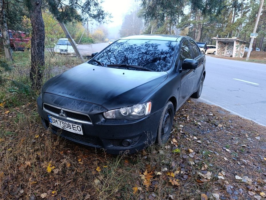 У Продажу Mitsubishi Lancer X технічному в чудовому стані