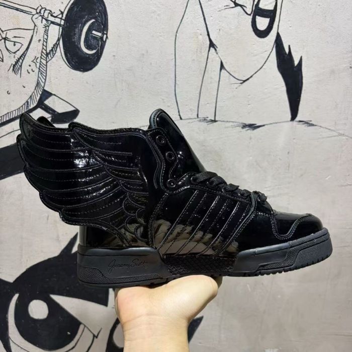 Кросівки Adidas x Jeremy Scott ЧИТАТИ ОПИС