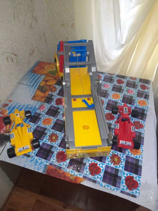 Игрушечная машинка Wader