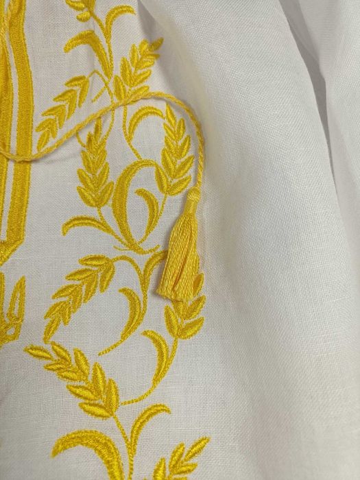 Жіноча вишиванка. Натуральна тканина. Розмір S+-. Індивідуальний візер