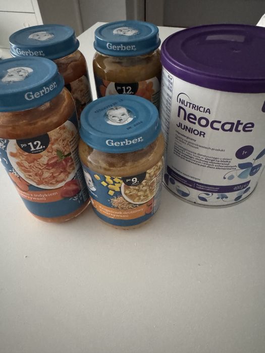 Mleko NEOCATE +1 i słoiczki Gerber