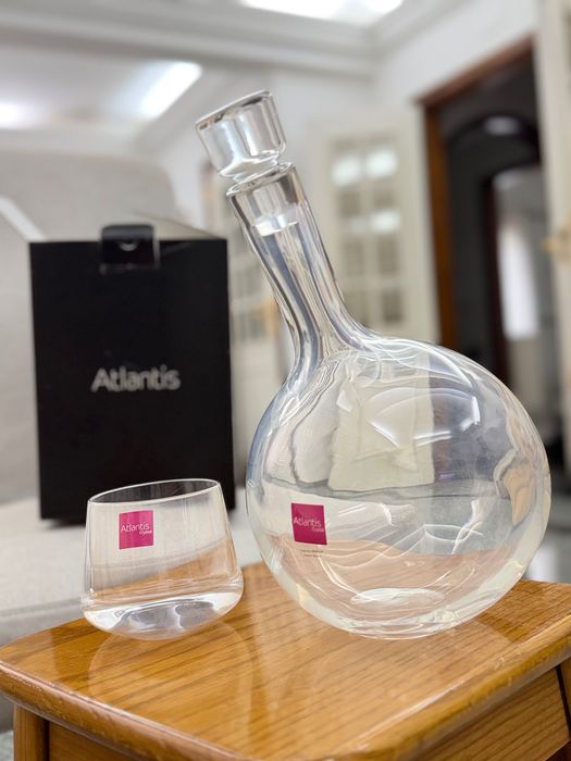 Atlantis Crystal – Garrafa de Cristal + 6 Copos – Novo