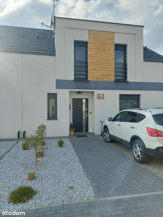 Piękne dwupoziomowe mieszkanie bezczynszowe osiedle Kadecka