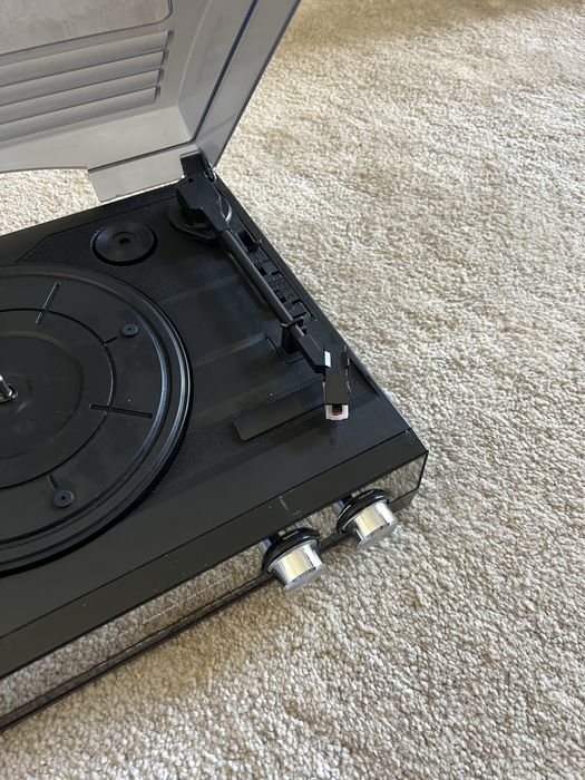 leitor de vinil/gira discos roadstar