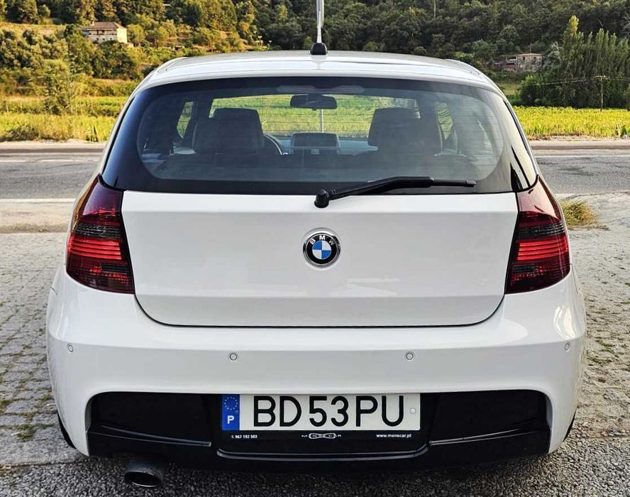 BMW 2.0d 143cv Pack M - 3.PORTAS - GPS
