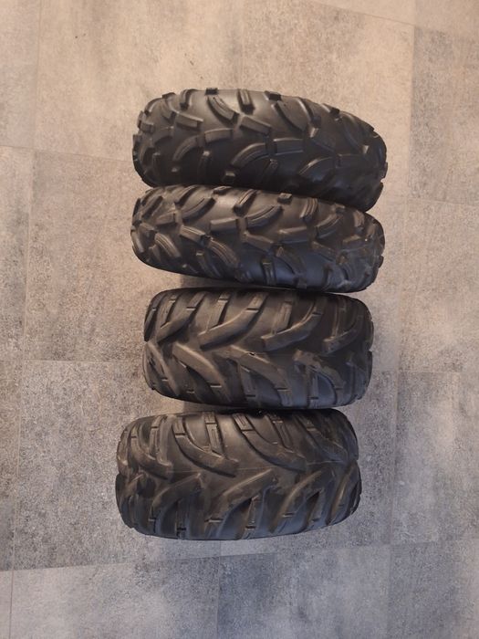 Opony i felgi Dunlop. Suzuki kingquad 700