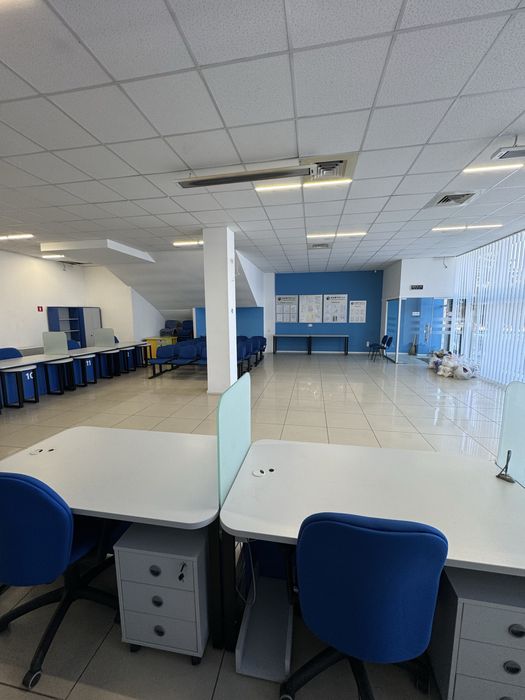 Оренда приміщення, 180 м.кв, меблі, ремонт, вільне планування, центр