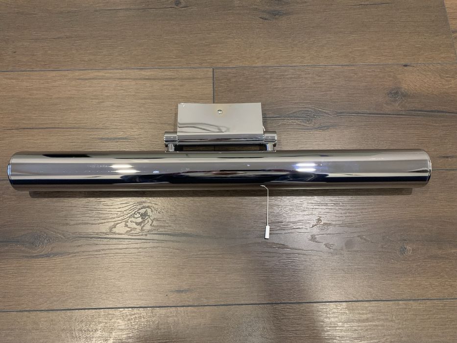 СВЕТИЛЬНИК , стильный , хром ,металический .