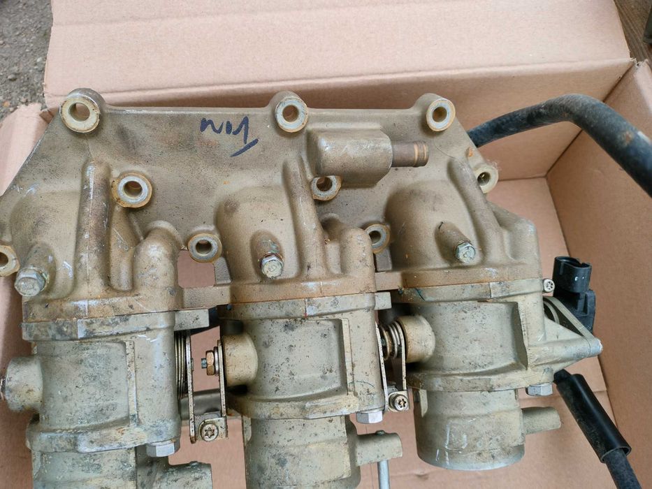 Kolektor dolotowy silnik zaburtowy Yamaha 225KM