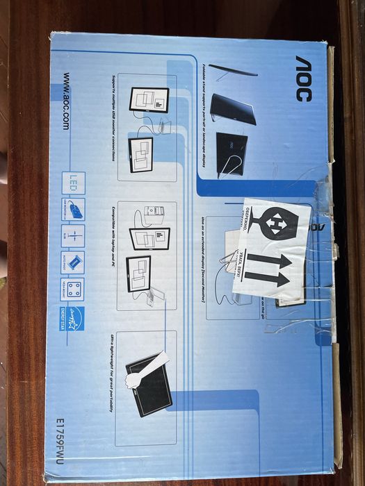 Портативний монітор AOC E1759FWU
