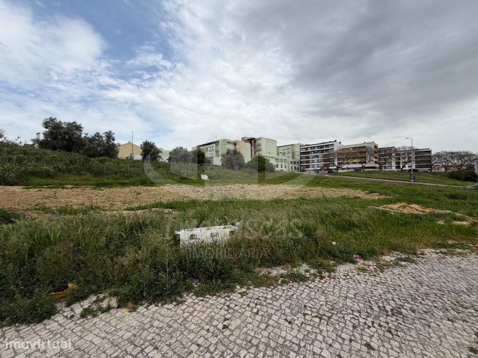 Oportunidade de Investimento: Lote de terreno para Construção em Ca...