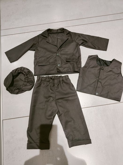 Komplet na chrzciny garniturek