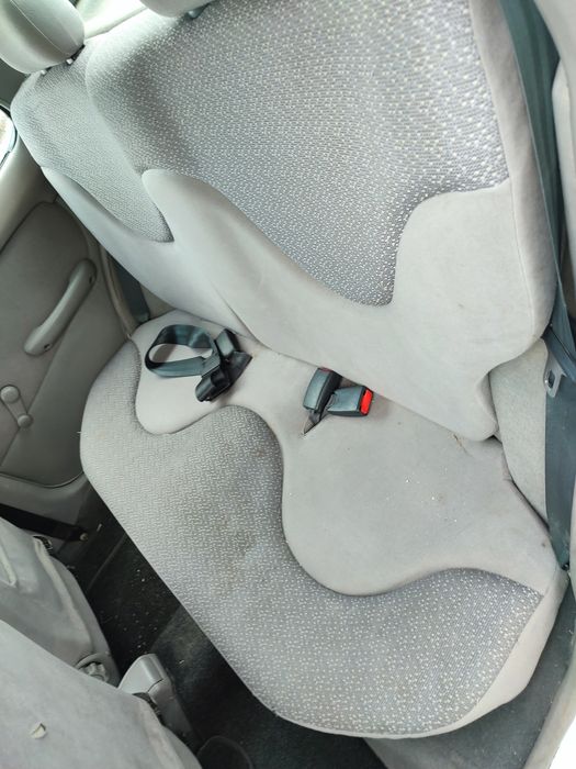 Nissan Micra 1.0i