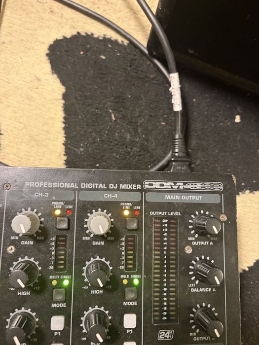 Berhinger DDM4000