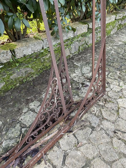 Aros em ferro muito robustos