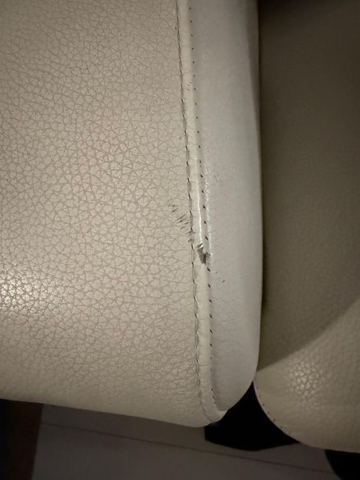 Fotel obrotowy z pufą KLER