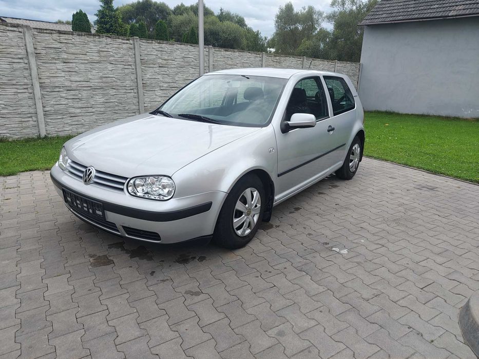 Na Części Volkswagen golf 4 (1.9)(1.6 LA7W)