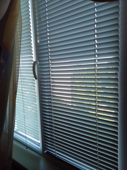 Продам жалюзи рулоные шторы