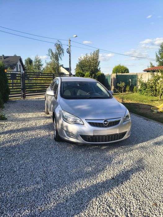 Sprzedam Opla Astre 1.4