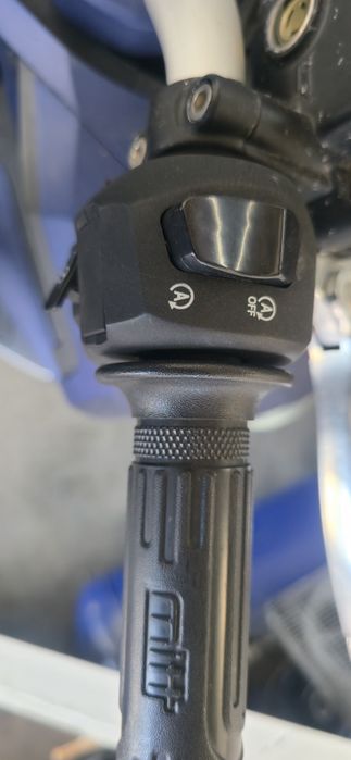 MITT x-adv 125cc